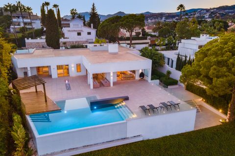 Villa i Marbella, Malaga, Marbella - € 3.900.000 | Ref: ED-BD2088 - foto 28