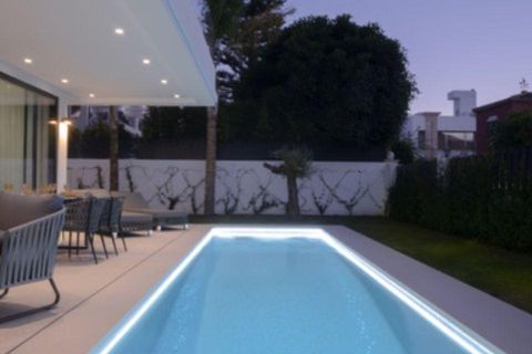 Villa i Marbella, Malaga, Marbella - € 3.250.000 | Ref: ED-BD2090 - foto 29