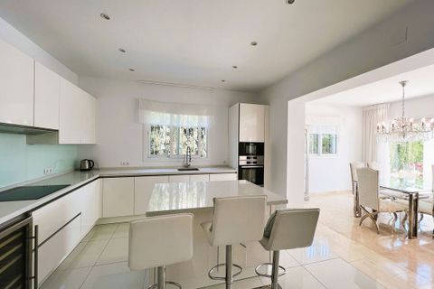 Villa i Marbella, Malaga, Marbella - € 2.300.000 | Ref: ED-408-R4062895 - foto 11