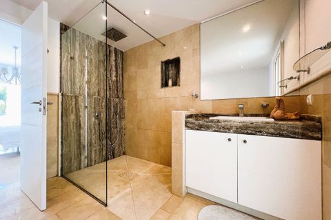 Villa i Marbella, Malaga, Marbella - € 2.300.000 | Ref: ED-408-R4062895 - foto 22