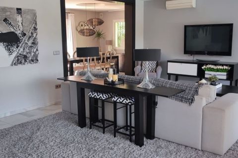 Villa a Marbella, Malaga, Marbella - € 1.600.000 | Ref: ED-RR2003 - foto 9