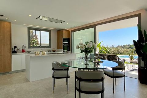 Villa a Marbella, Malaga, Marbella - € 3.150.000 | Ref: ED-RR2029 - foto 18