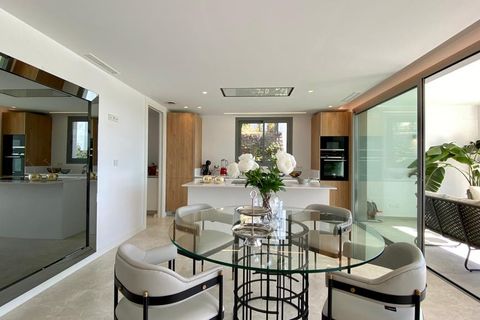 Villa a Marbella, Malaga, Marbella - € 3.150.000 | Ref: ED-RR2029 - foto 21
