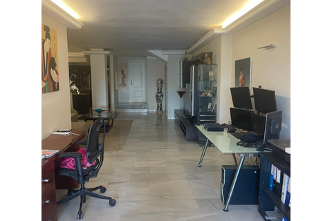Villa a Marbella, Malaga, Marbella - € 950.000 | Ref: ED-RR2224 - foto 10