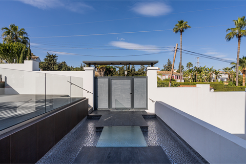 Villa a Marbella, Malaga, Marbella - € 8.000.000 | Ref: ED-RR2235 - foto 31
