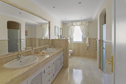 Villa i Marbella, Malaga, Marbella - € 3.700.000 | Ref: ED-BD2062 - foto 47