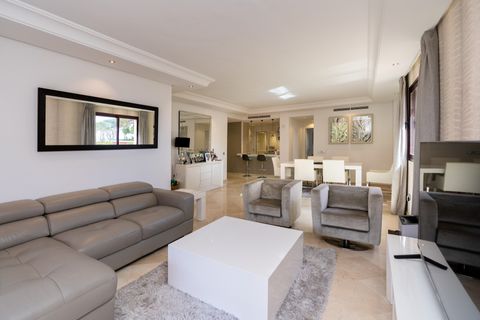 Leilighet i Estepona, Malaga, Estepona - € 750 000 | Ref: ED-BD2213 - foto 10