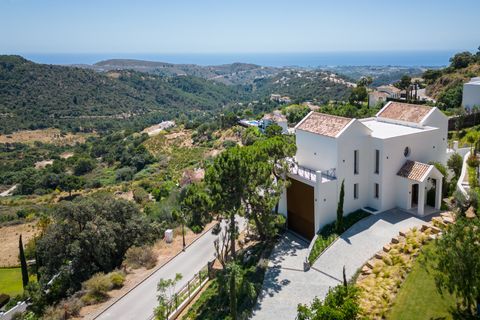 Villa a Marbella, Malaga, Marbella - € 2.450.000 | Ref: ED-BD2214 - foto 2