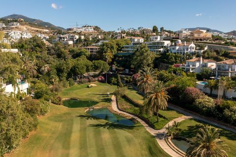 Villa i Marbella, Malaga, Marbella - € 1.890.000 | Ref: ED-BD2296 - foto 2