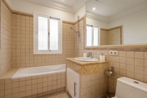 Villa i Marbella, Malaga, Marbella - € 1.890.000 | Ref: ED-BD2296 - foto 22