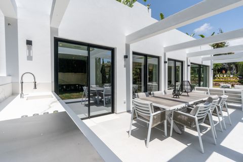 Villa i Marbella, Malaga, Marbella - € 3.350.000 | Ref: ED-BD2308 - foto 36