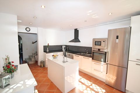 Villa a Marbella, Malaga, Marbella - € 550.000 | Ref: ED-RR2301 - foto 14