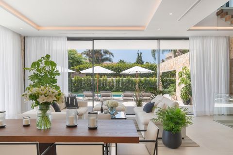 Villa a Marbella, Malaga, Marbella - € 3.500.000 | Ref: ED-BD2384 - foto 3