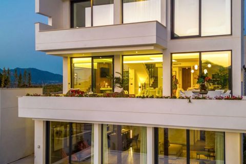 Villa en Marbella, Malaga, Marbella - € 800.000 | Ref: ED-AC2333-DP - photo 17