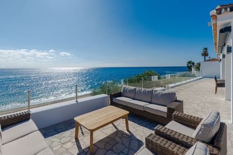 Villa a Marbella, Malaga, Marbella - € 2.495.000 | Ref: ED-BD2360-DP - foto 4