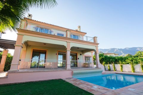 Villa i Marbella, Malaga, Marbella - € 1.640.000 | Ref: ED-BD2411 - foto 1