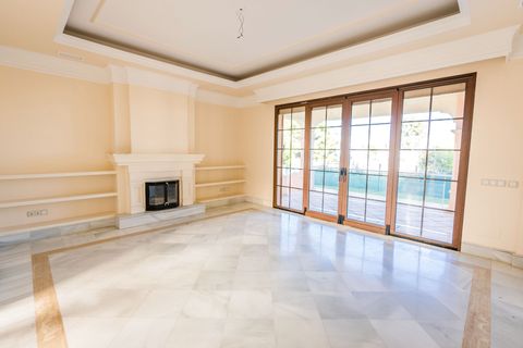 Villa i Marbella, Malaga, Marbella - € 1.640.000 | Ref: ED-BD2411 - foto 2