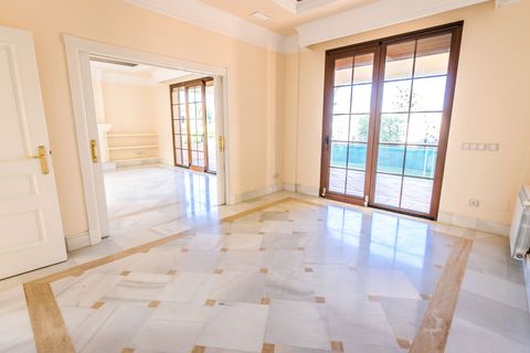 Villa i Marbella, Malaga, Marbella - € 1.640.000 | Ref: ED-BD2411 - foto 5