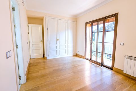 Villa i Marbella, Malaga, Marbella - € 1.640.000 | Ref: ED-BD2411 - foto 14