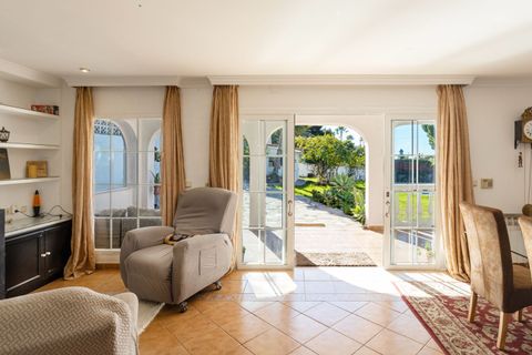 Villa i Marbella, Malaga, Marbella - € 1.200.000 | Ref: ED-RR2366 - foto 6