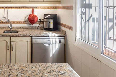 Villa i Marbella, Malaga, Marbella - € 1.200.000 | Ref: ED-RR2366 - foto 22