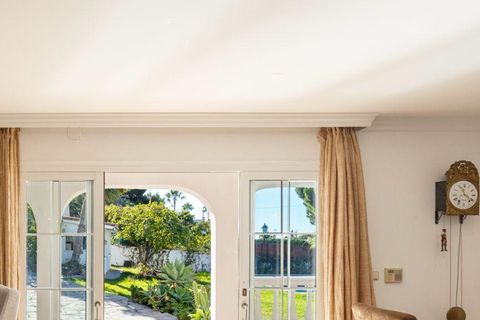 Villa i Marbella, Malaga, Marbella - € 1.200.000 | Ref: ED-RR2366 - foto 29