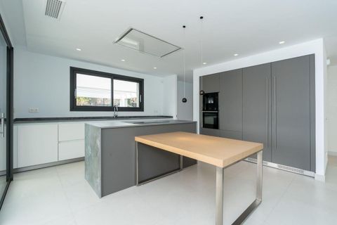 Villa a Benalmadena, Malaga, Benalmadena - € 1.995.000 | Ref: ED-BD2408 - foto 28