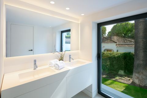 Villa a Marbella, Malaga, Marbella - € 3.195.000 | Ref: ED-BD2477 - foto 13