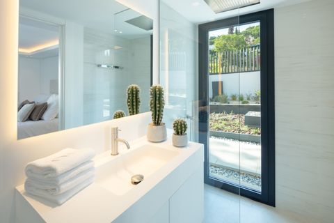 Villa a Marbella, Malaga, Marbella - € 3.195.000 | Ref: ED-BD2477 - foto 14