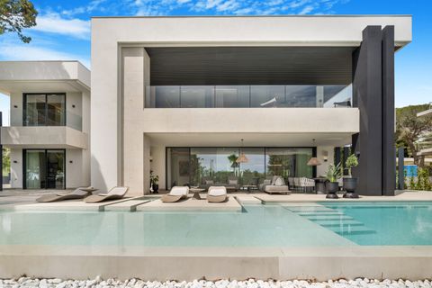 Villa a Marbella, Malaga, Marbella - € 3.875.000 | Ref: ED-RR2398 - foto 2