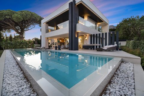 Villa a Marbella, Malaga, Marbella - € 3.875.000 | Ref: ED-RR2398 - foto 46