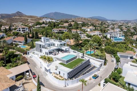 Villa a Benahavis, Malaga, Benahavis - € 4.200.000 | Ref: ED-RR2399 - foto 23