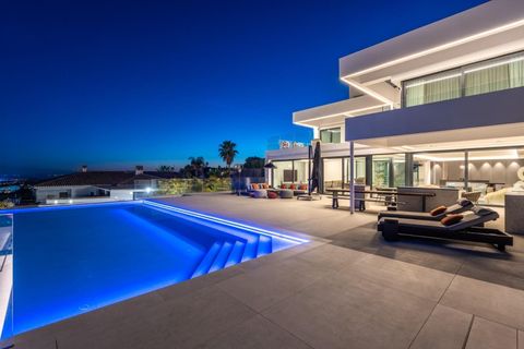 Villa a Benahavis, Malaga, Benahavis - € 4.200.000 | Ref: ED-RR2399 - foto 37