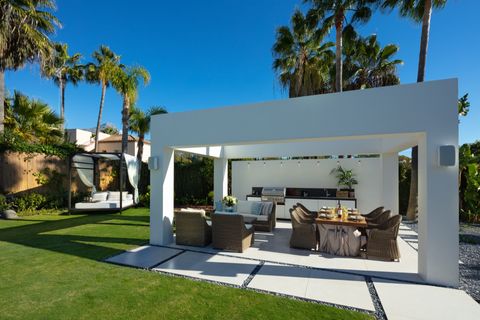 Villa a Marbella, Malaga, Marbella - € 3.690.000 | Ref: ED-BD2528 - foto 10