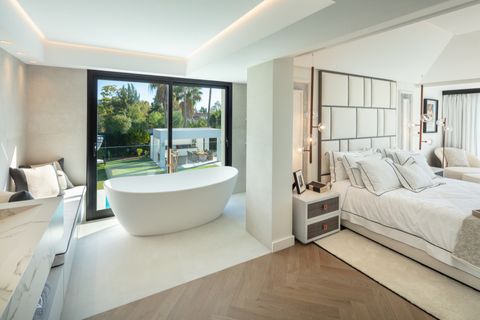 Villa a Marbella, Malaga, Marbella - € 3.690.000 | Ref: ED-BD2528 - foto 14