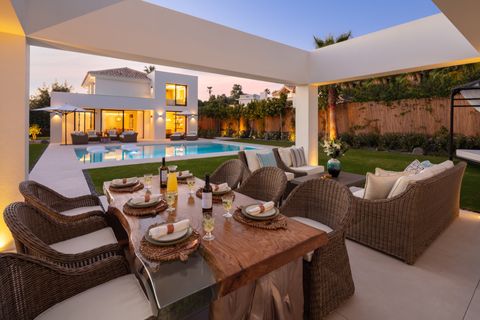 Villa a Marbella, Malaga, Marbella - € 3.690.000 | Ref: ED-BD2528 - foto 29