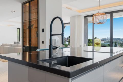 Villa i Marbella, Malaga, Marbella - € 4.300.000 | Ref: ED-BD2463-D - foto 29