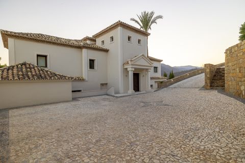 Villa a Benahavis, Malaga, Benahavis - € 2.475.000 | Ref: ED-BD2544 - foto 38