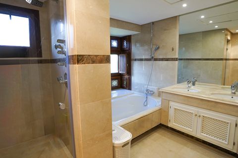 Penthouse i Marbella, Malaga, Marbella - € 1 700 000 | Ref: ED-RR2407 - foto 15