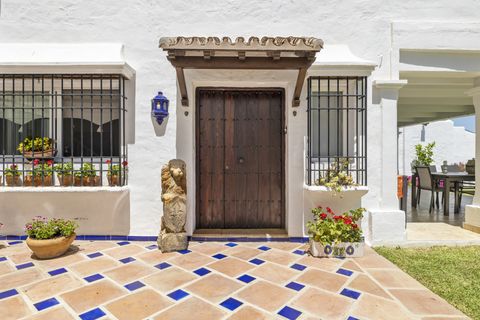 Villa a Marbella, Malaga, Marbella - € 1.290.000 | Ref: ED-BD2575 - foto 37