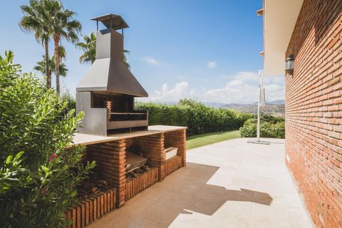 Villa i Marbella, Malaga, Marbella - € 2.275.000 | Ref: ED-RR2438-TW - foto 4