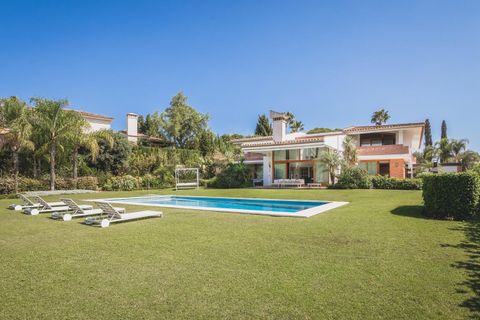Villa i Marbella, Malaga, Marbella - € 2.275.000 | Ref: ED-RR2438-TW - foto 18