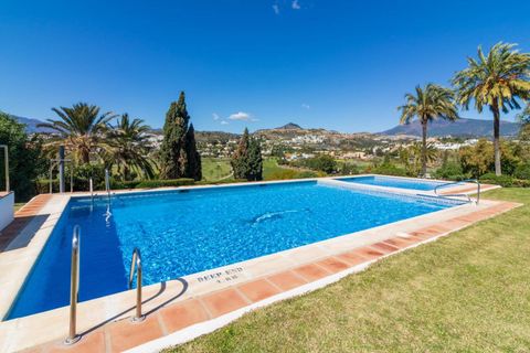 Villa a Estepona, Malaga, Estepona - € 389.000 | Ref: ED-RR2440-TW - foto 2