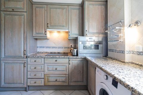 Villa a Estepona, Malaga, Estepona - € 389.000 | Ref: ED-RR2440-TW - foto 11