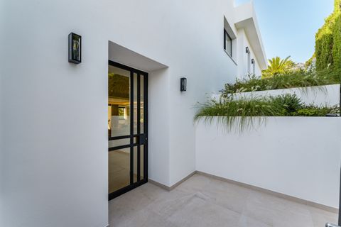 Villa a Marbella, Malaga, Marbella - € 3.850.000 | Ref: ED-BD2699 - foto 40