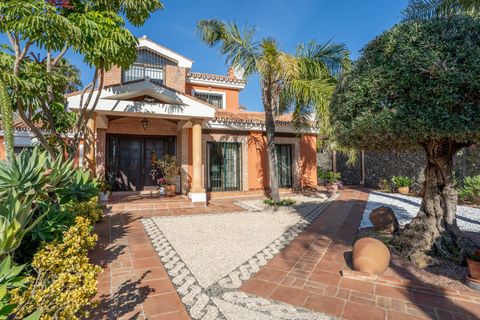 Villa a Marbella, Malaga, Marbella - € 1.700.000 | Ref: ED-RR2565 - foto 13