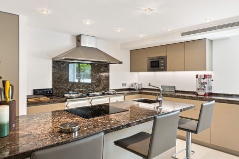 Villa i Marbella, Malaga, Marbella - € 8.950.000 | Ref: ED-BD2760 - foto 17