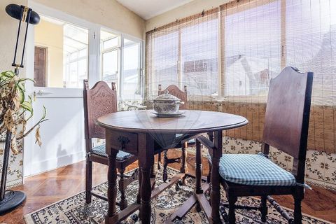 Villa i Oeiras, Lisbon, Oeiras - € 750.000 | Ref: PE-123751608-5 - foto 4