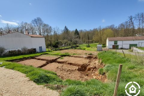 Terra a Saint-Sauvant, Charente-Maritime, Saint-Sauvant - € 43.900 | Ref: getkey_u_520090958 - foto 2