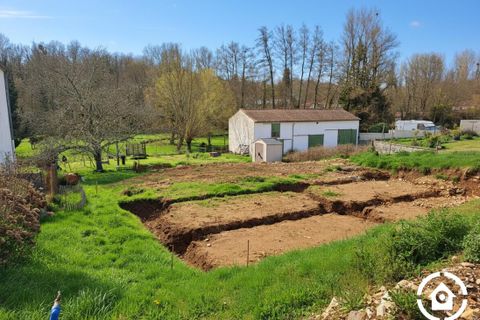 Terra a Saint-Sauvant, Charente-Maritime, Saint-Sauvant - € 43.900 | Ref: getkey_u_520090958 - foto 3